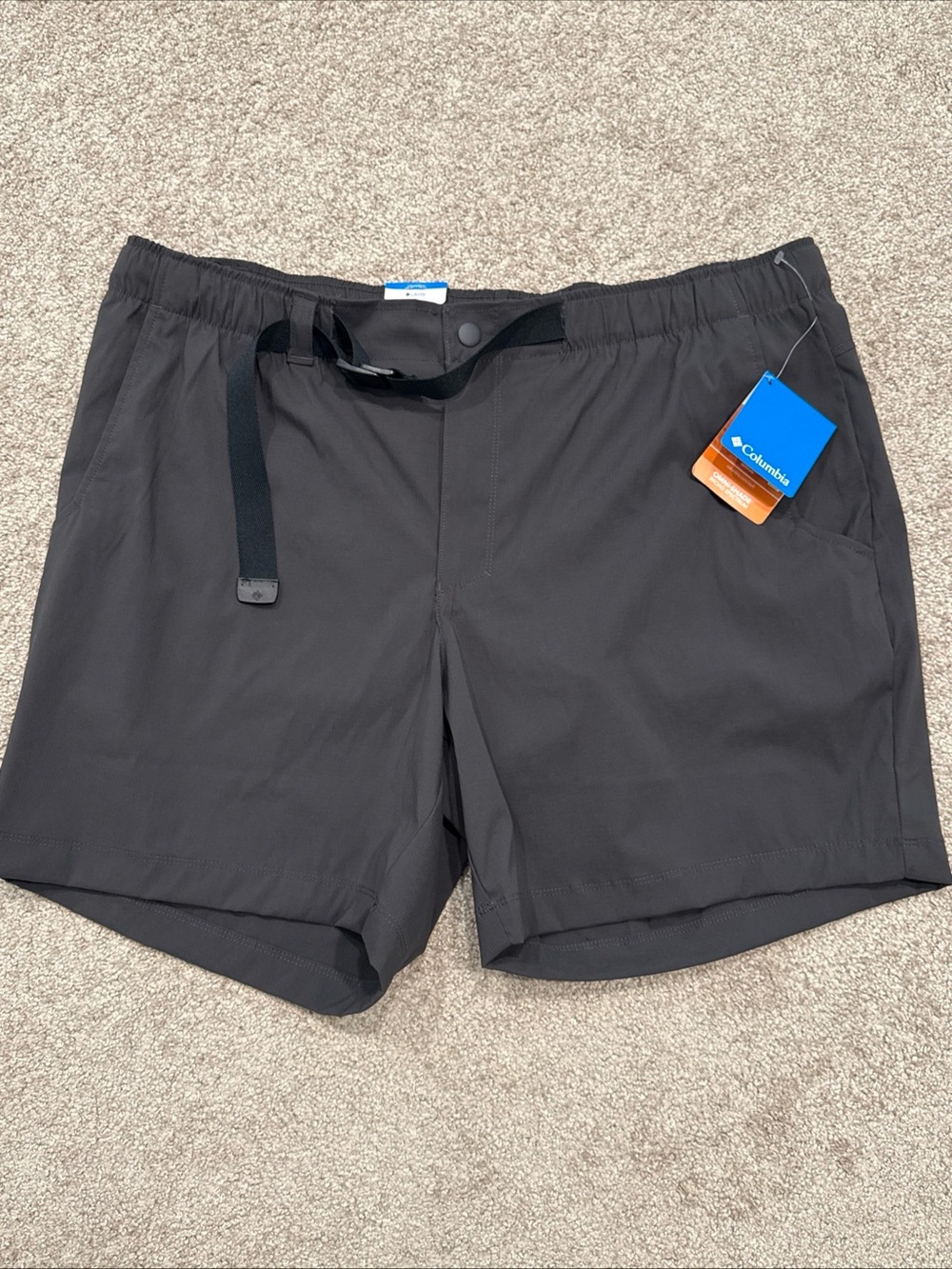 Men’s Size XL Columbia Landroamer Ripstop Short II Gray